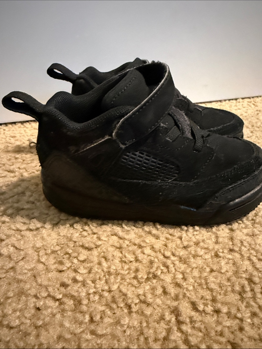 Jordan Kids' All-Black Hook-and-Loop Sneakers